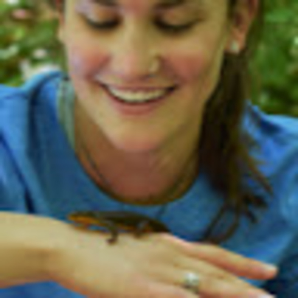 Meet your Posher, Alyssa